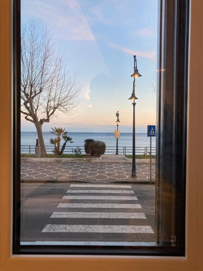 Una Finestra Sul Mare Maiori Bagian luar foto
